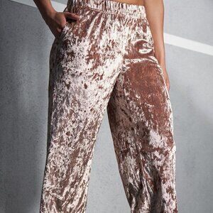 Fabletics Go-To Crushed Velour Wide Leg Pant Teddy Pink Size Large Velvet Jogger